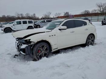  Salvage Maserati Levante S