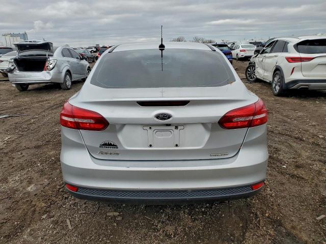 Ford Focus S Image 8