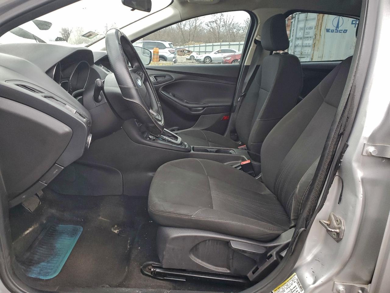 Ford Focus S Image 2