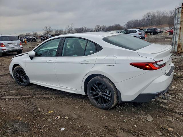 Toyota Camry Xse Image 5