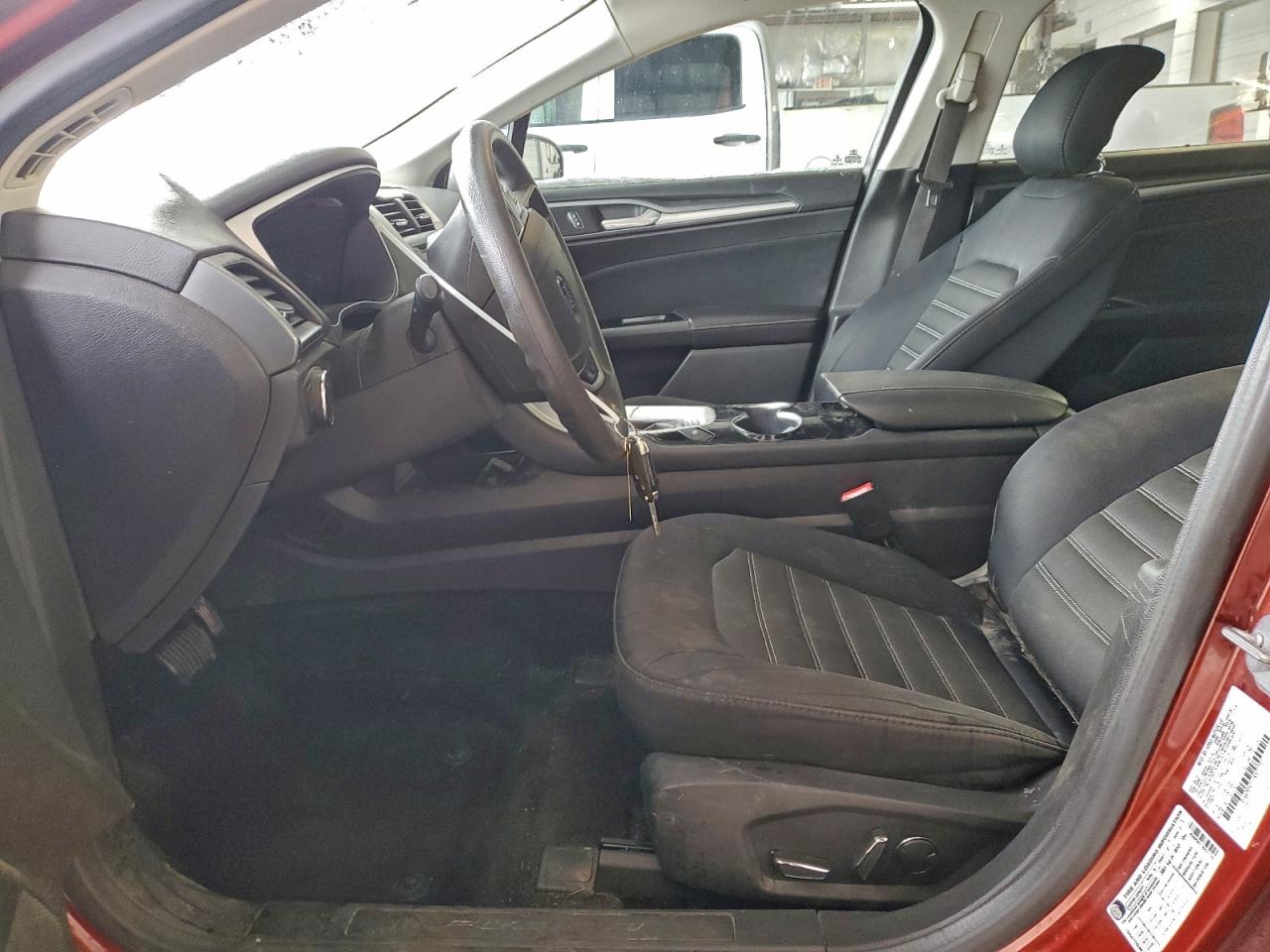 Ford Fusion Se Image 5