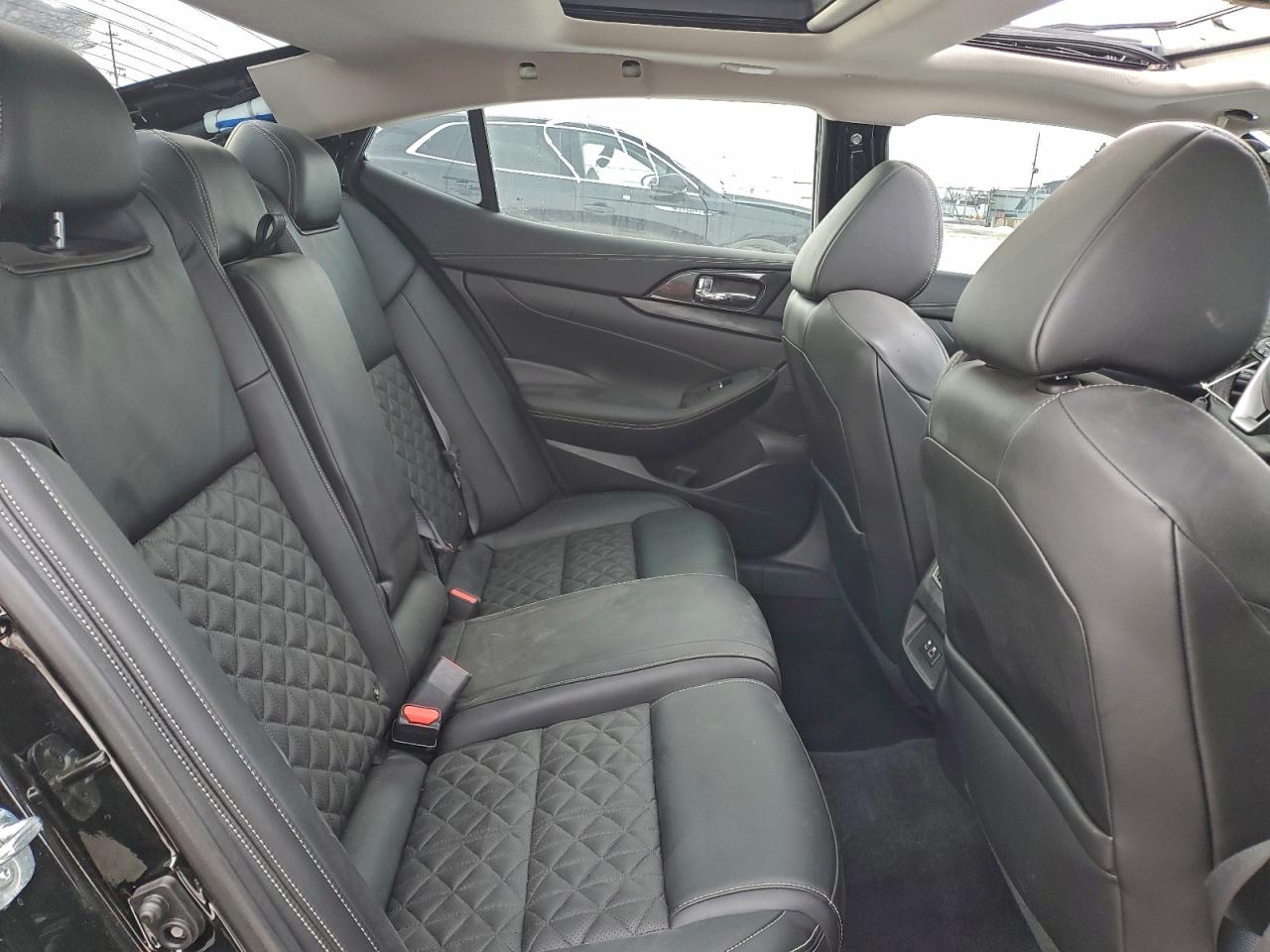 Nissan Maxima S Image 11