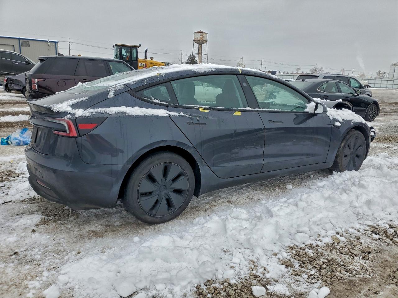 Tesla Model 3 Image 3