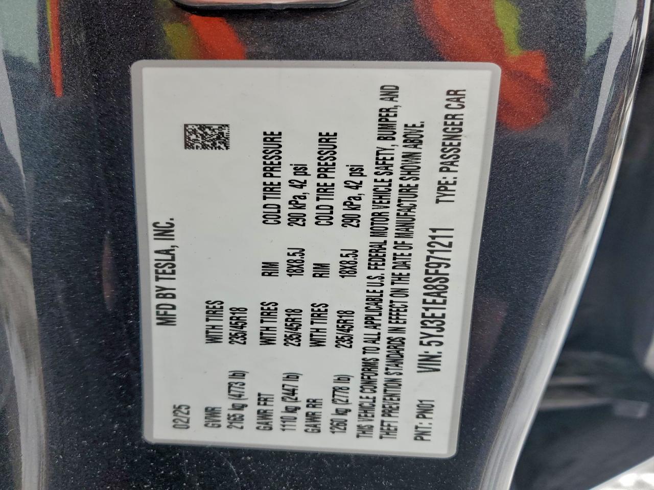 Tesla Model 3 Image 8