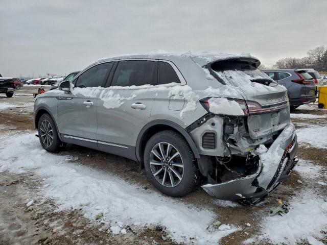 Lincoln Nautilus Image 4