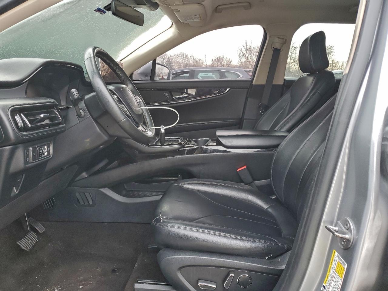 Lincoln Nautilus Image 12