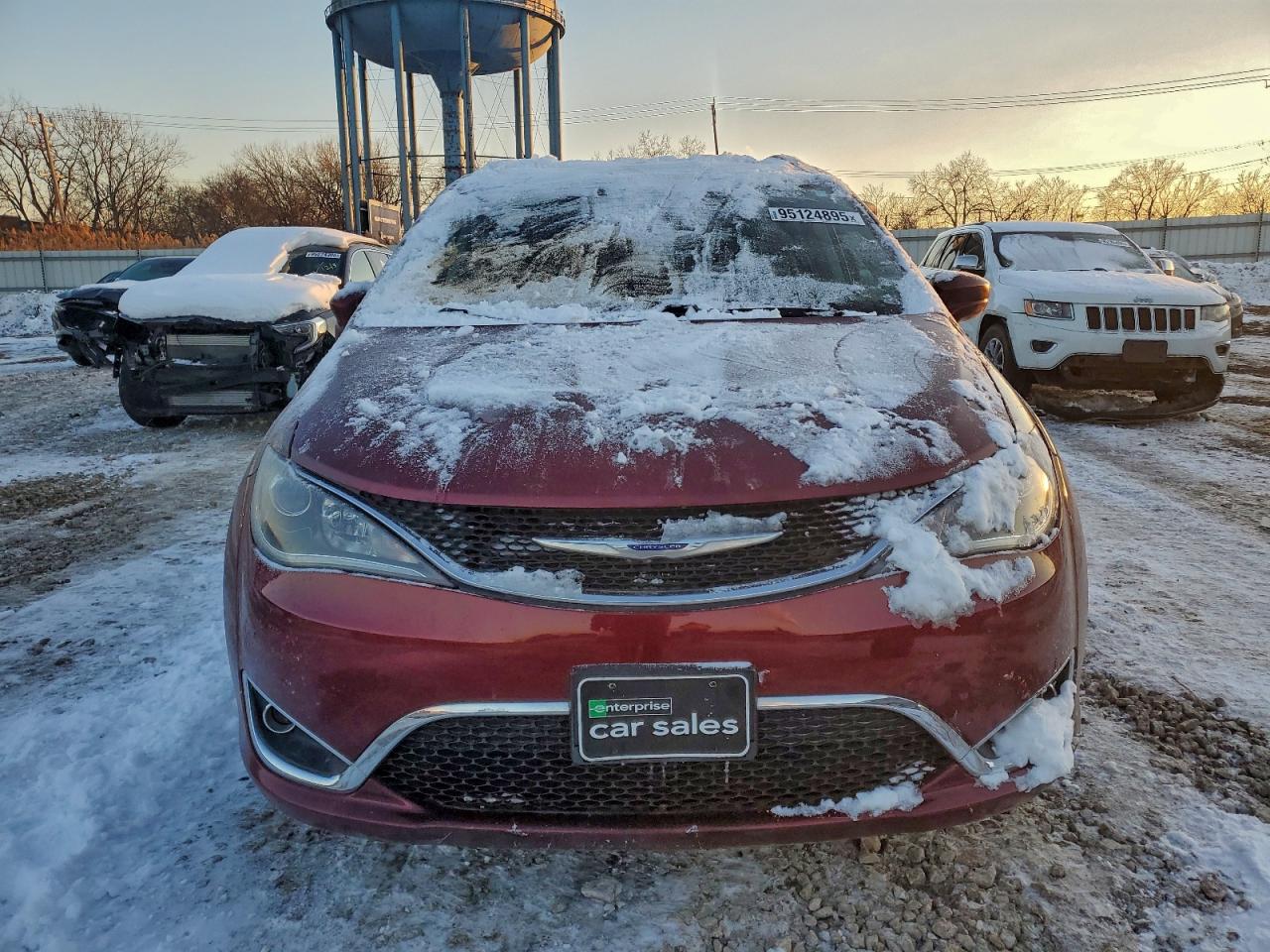 Chrysler Pacifica Touring L Image 7