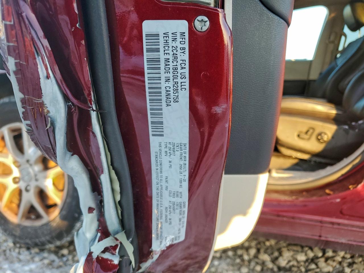 Chrysler Pacifica Touring L Image 3