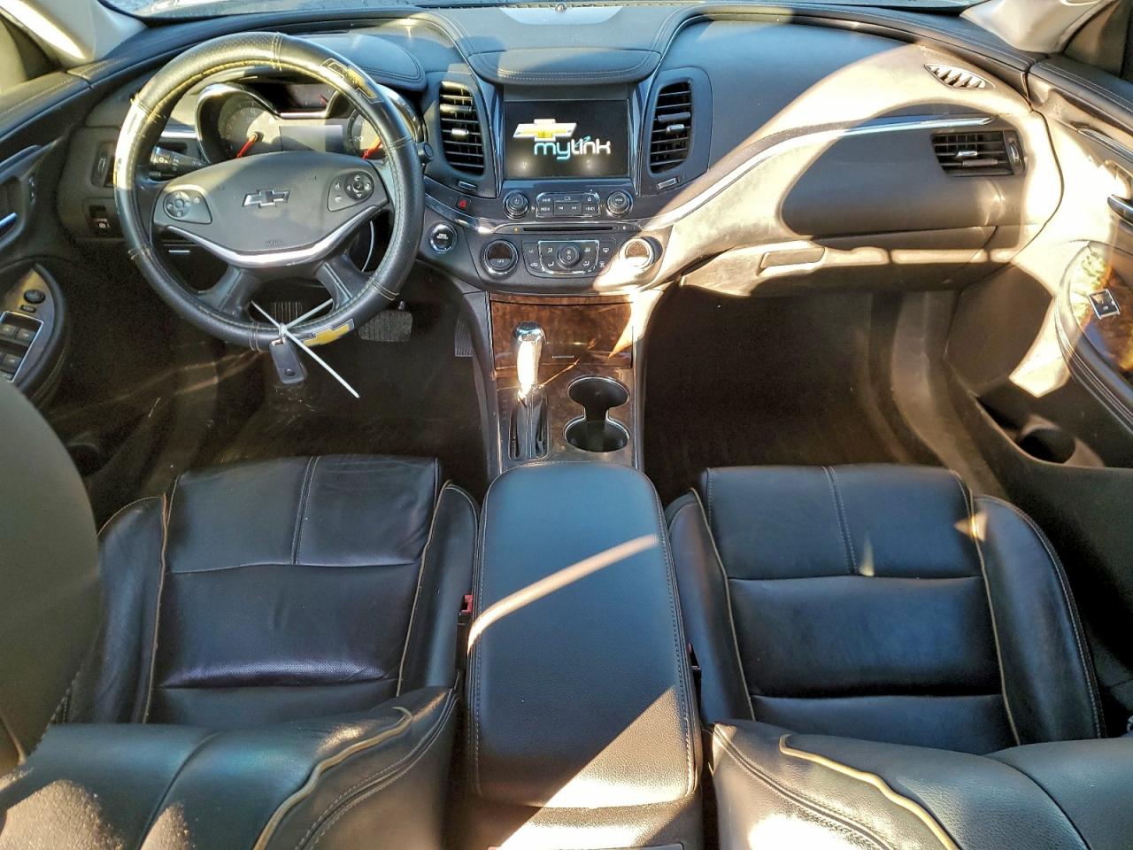 Chevrolet Impala Ltz Image 4