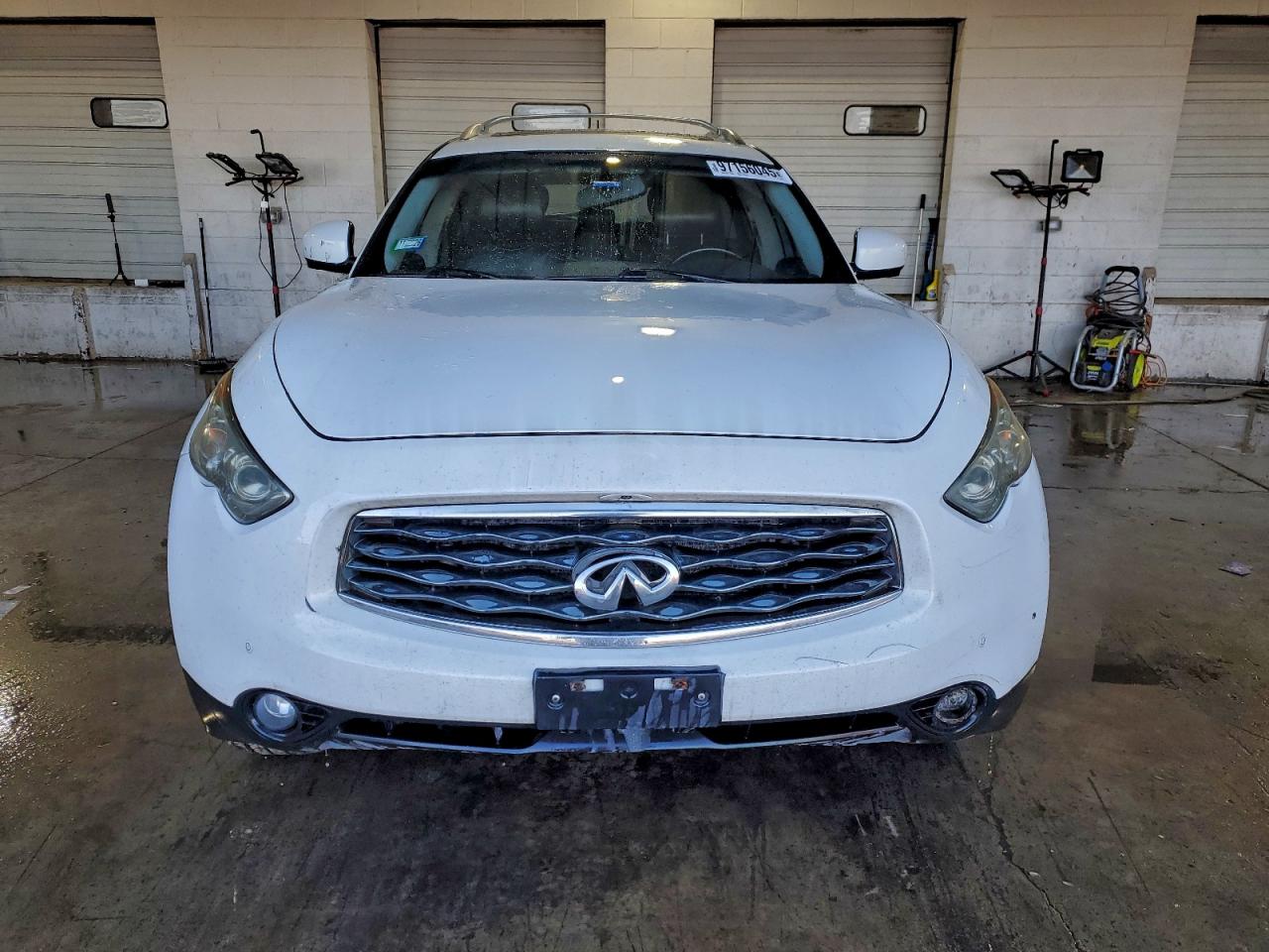 INFINITI Fx Image 3