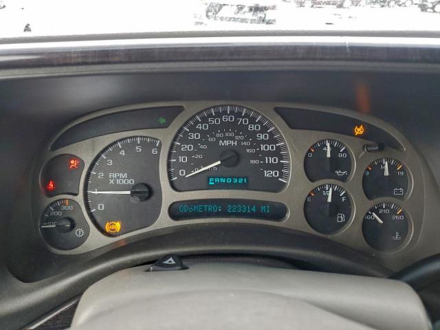 GMC Yukon Denali Image 7