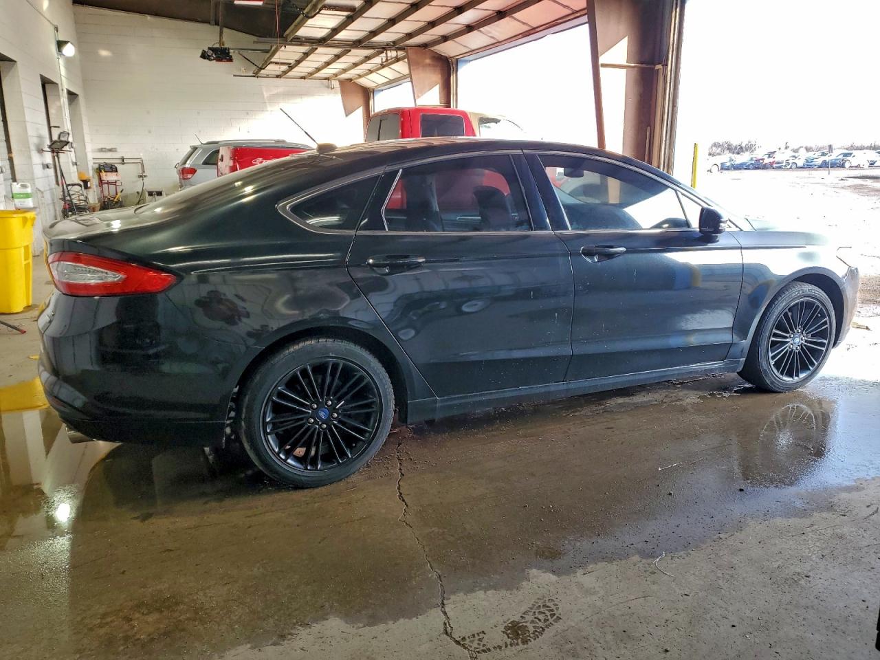 Ford Fusion Se Image 2