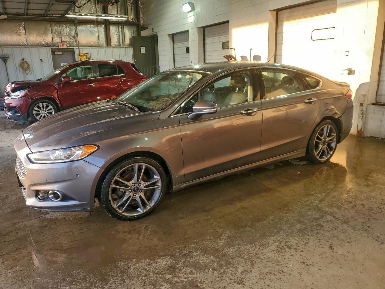 Ford Fusion Titanium Image 1