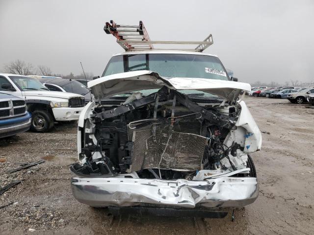 GMC Savana G2500 Image 5