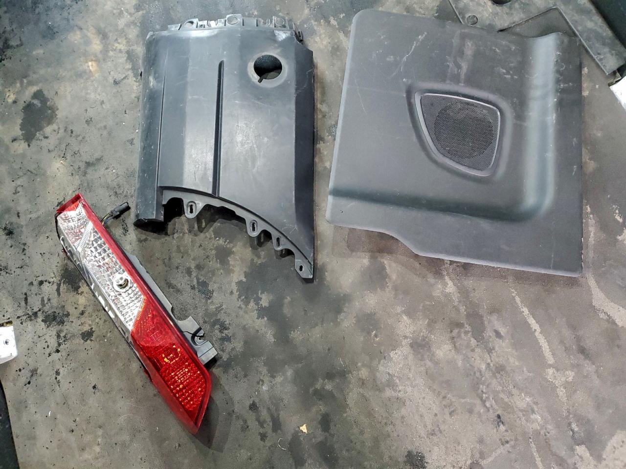 Ford Transit T-250 Image 8