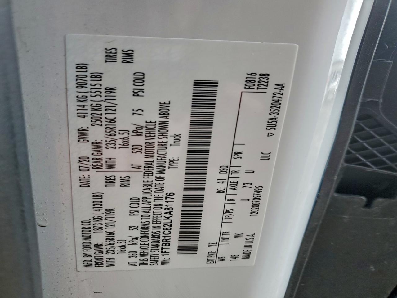 Ford Transit T-250 Image 6