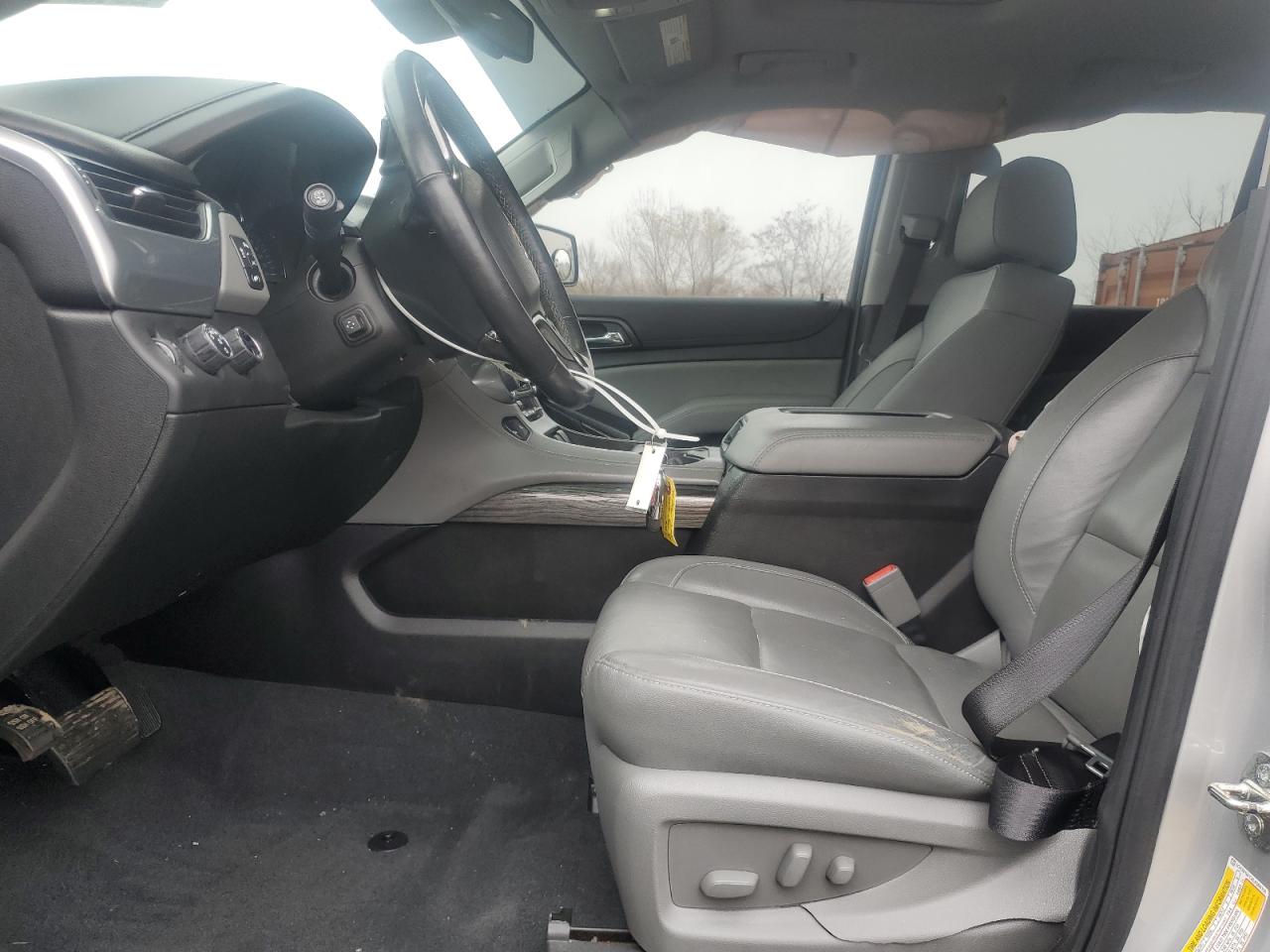 Chevrolet Tahoe K1500 Lt Image 9