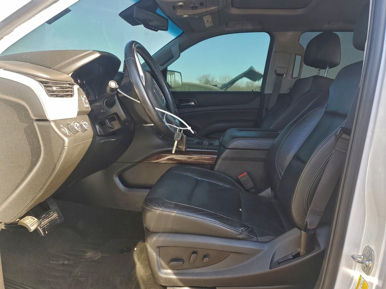 GMC Yukon Slt Image 5