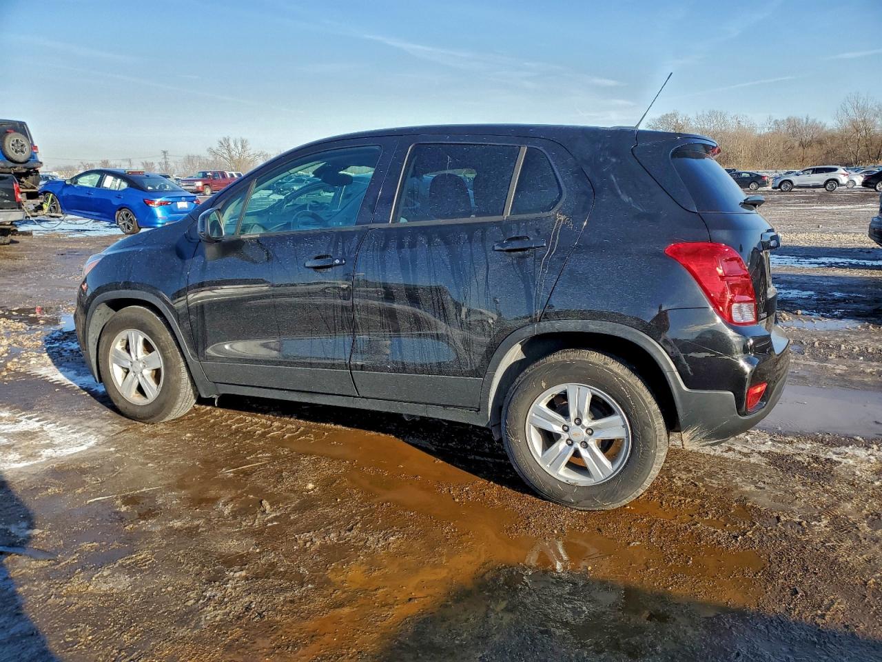 Chevrolet Trax Ls Image 4