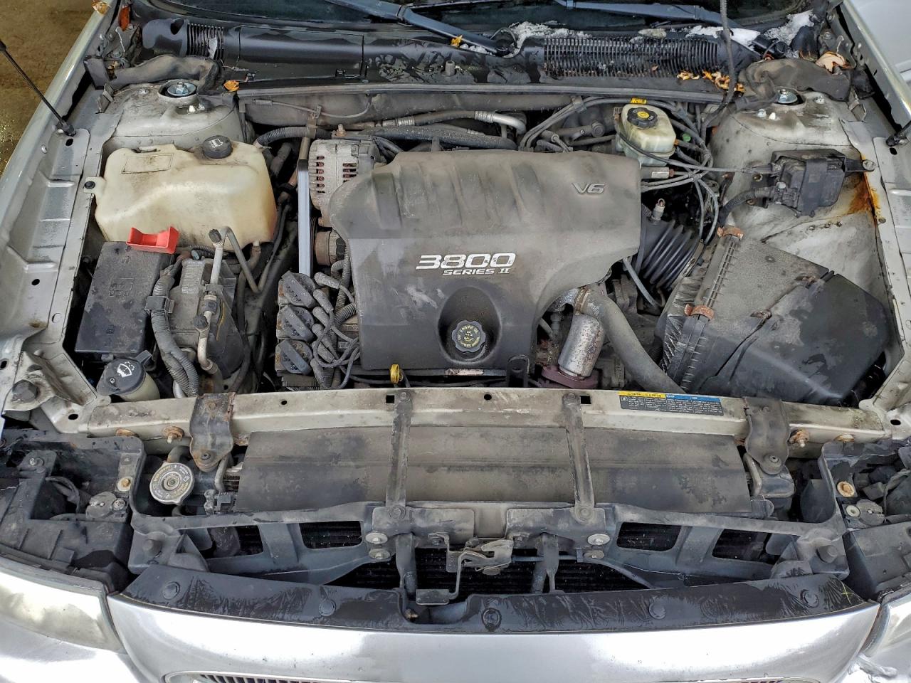 Buick LeSabre Custom Image 10