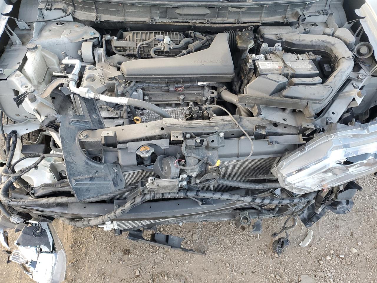 Nissan Rogue S Image 12