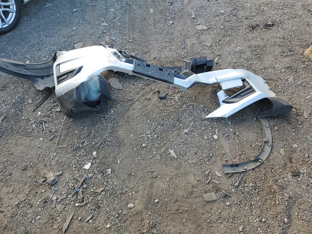 Nissan Rogue S Image 13