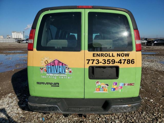 GMC Savana G3500 Image 11