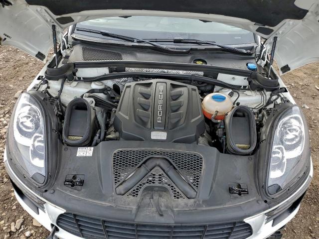 Porsche Macan S Image 13