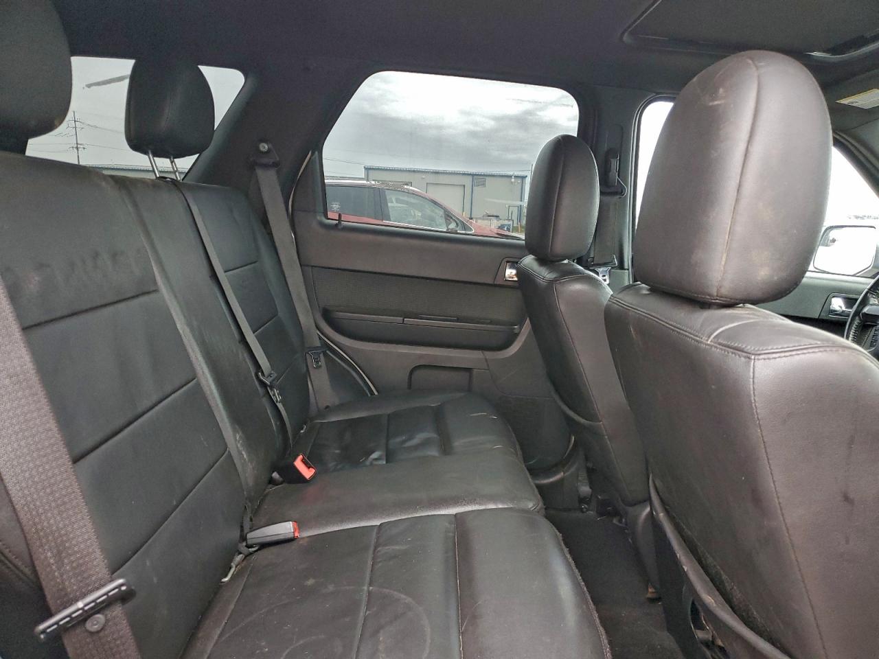 Ford Escape Limited Image 5