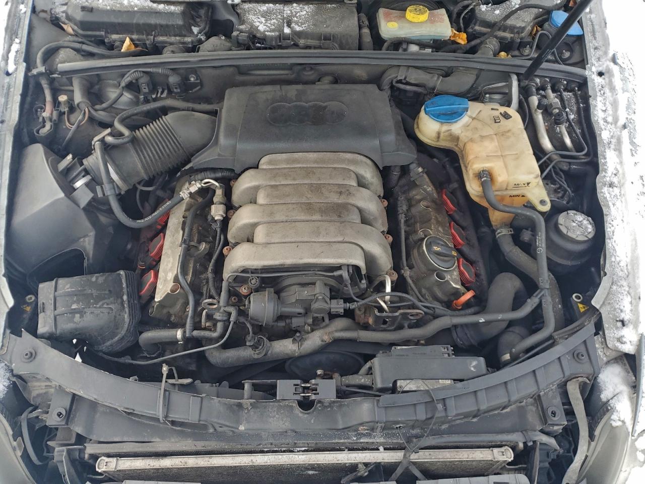 Audi A6 3.2 Quattro Image 6