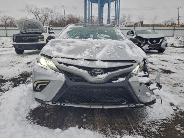 Toyota Camry Xse Image 7