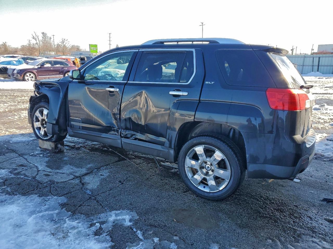 GMC Terrain Slt Image 2