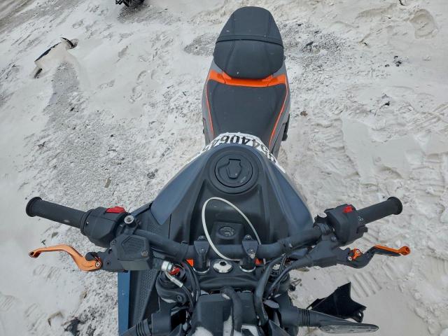 KTM Motorcycle Duke Image 5