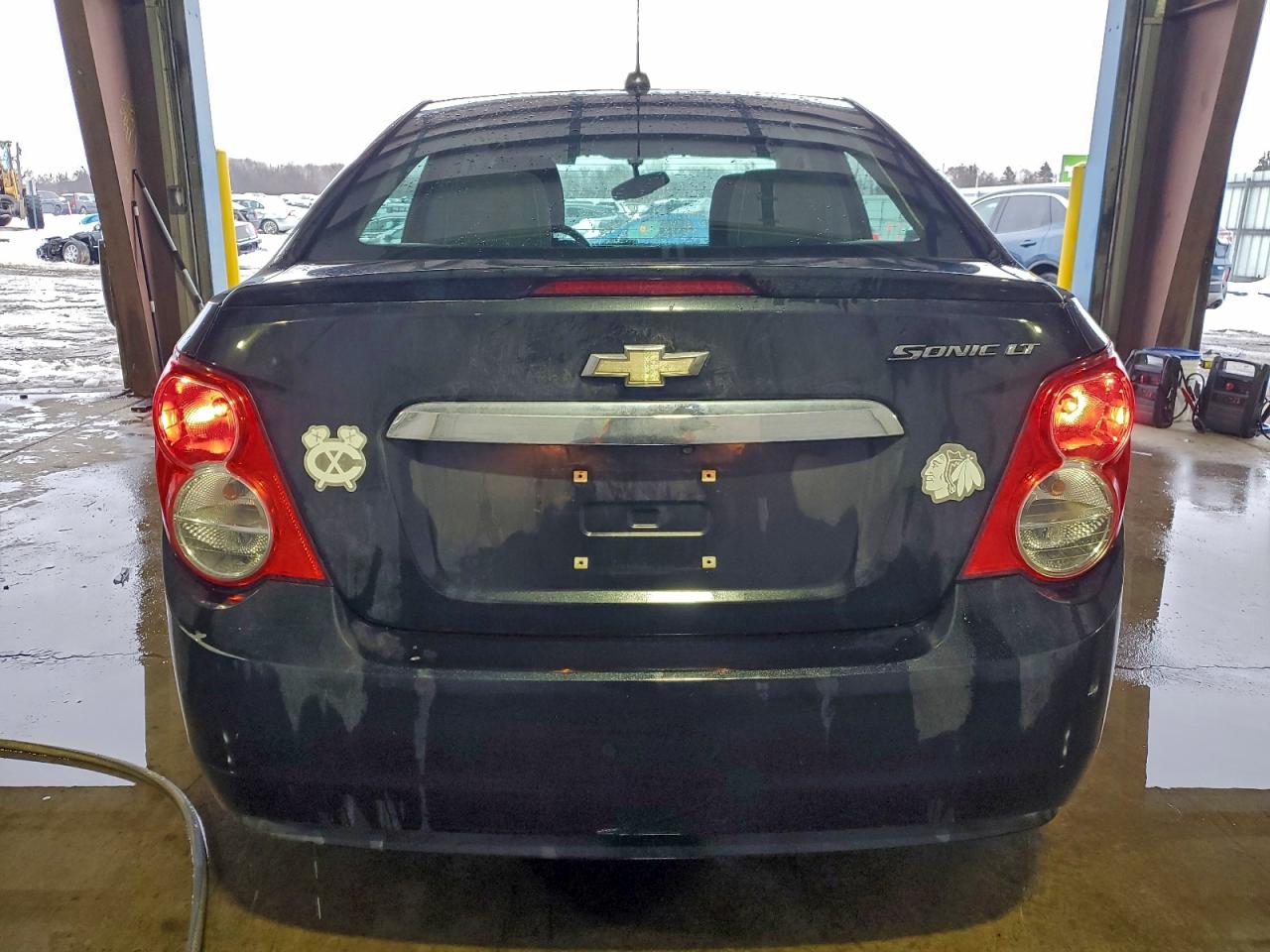Chevrolet Sonic Lt Image 8