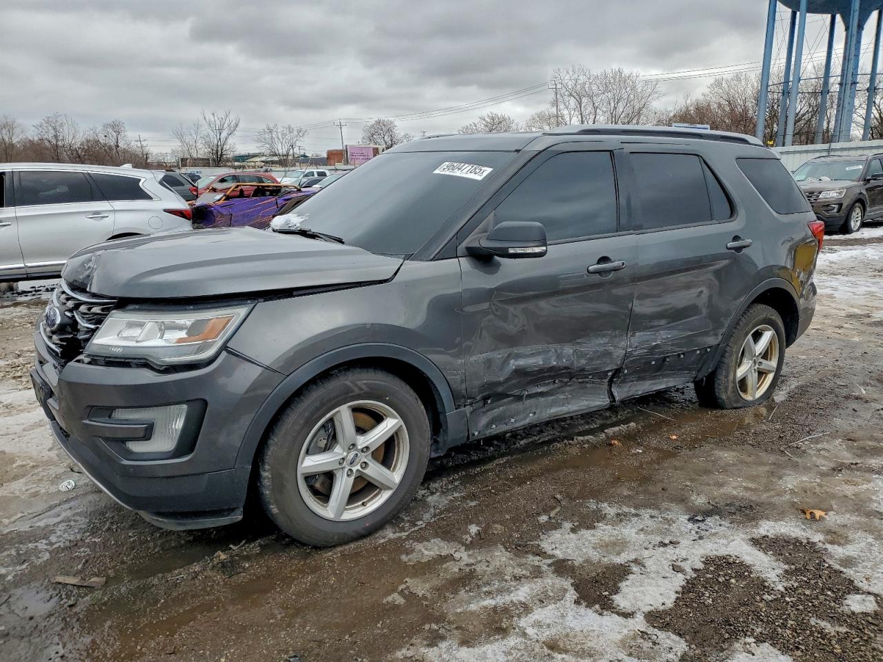 Ford Explorer Xlt Image 1