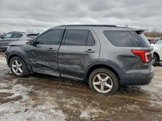 Ford Explorer Xlt Image 10