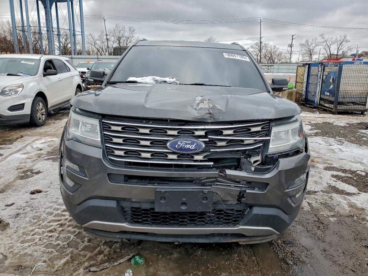 Ford Explorer Xlt Image 9