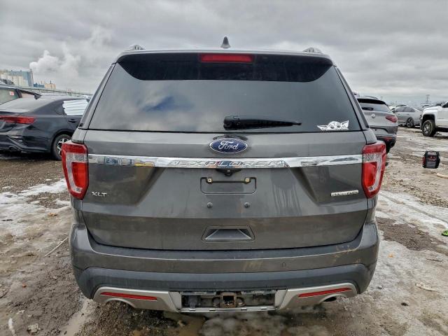 Ford Explorer Xlt Image 12