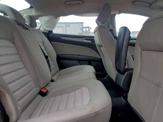 Ford Fusion S Image 12