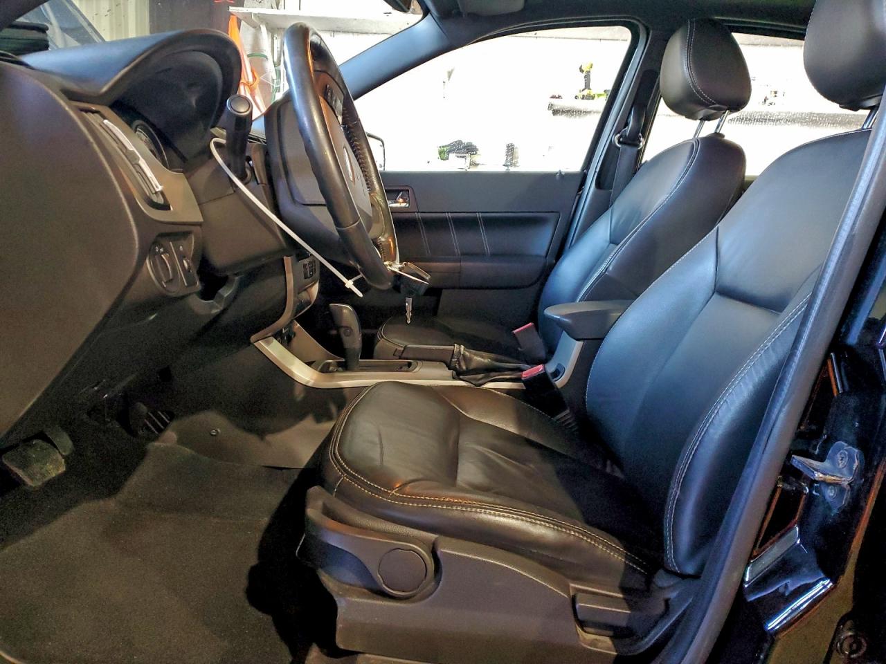 Ford Focus Sel Image 8