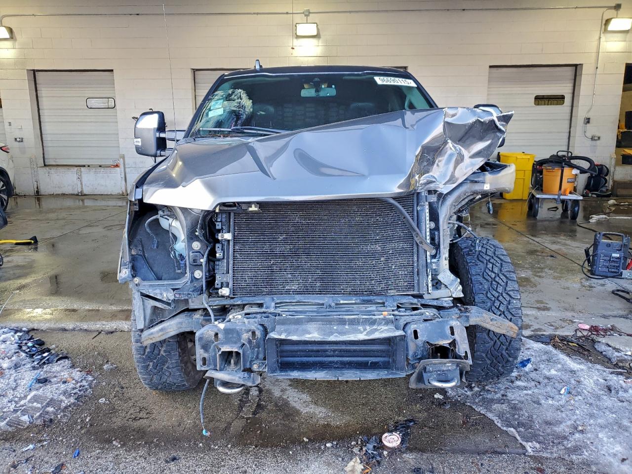 Ford F-150 Supercrew Image 2