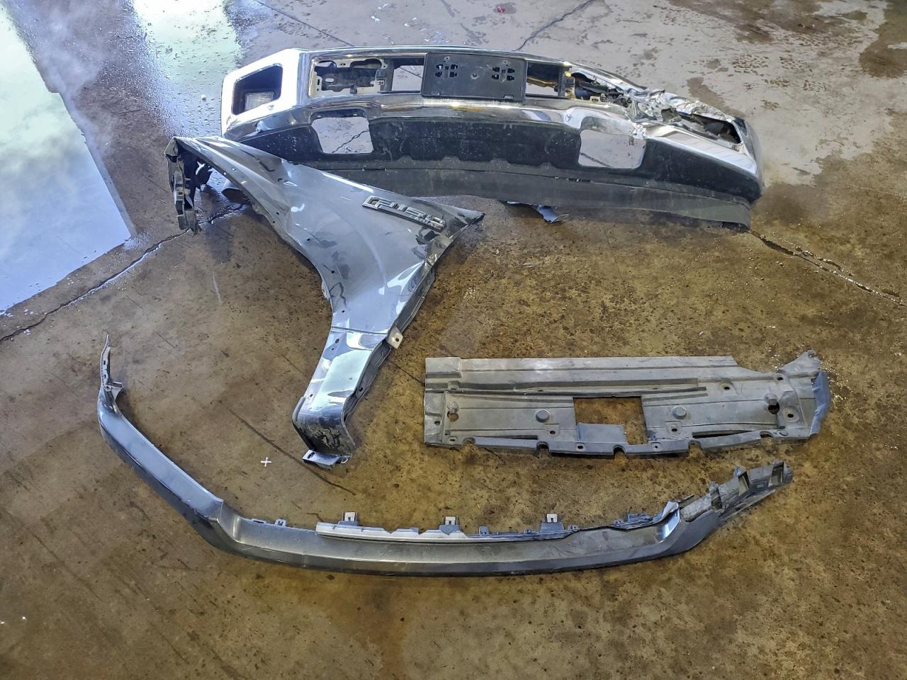 Ford F-150 Supercrew Image 11