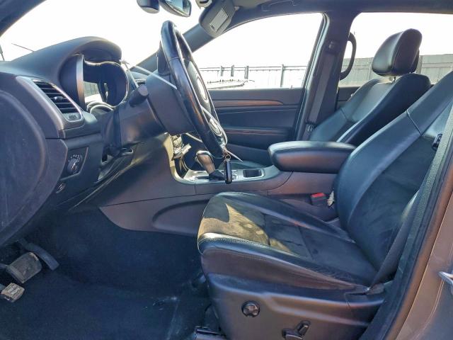 Jeep Grand Cherokee Laredo Image 2