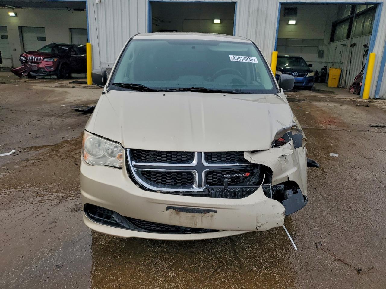 Dodge Caravan Se Image 6