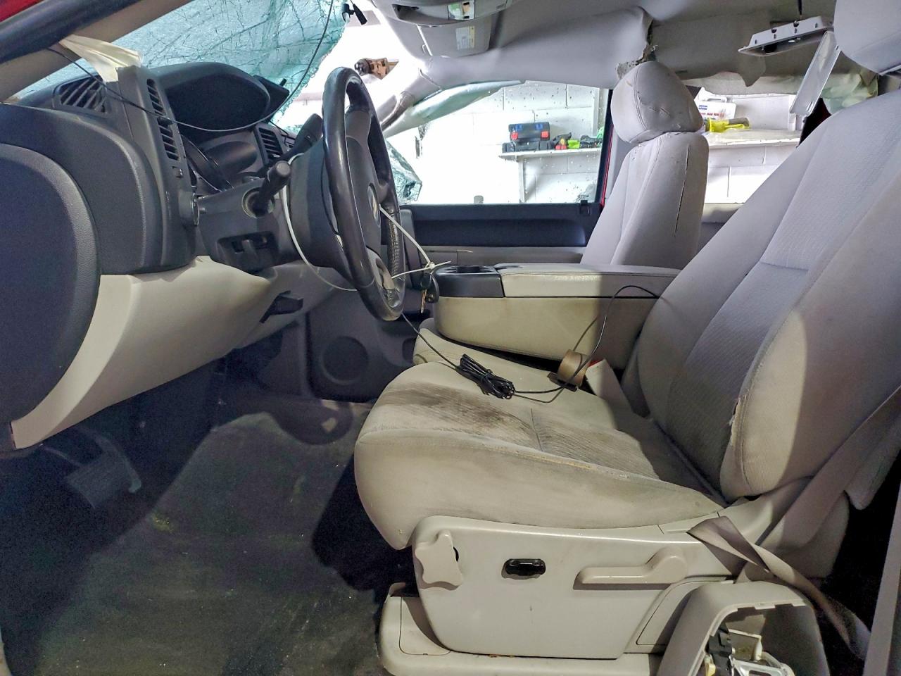 Chevrolet Silverado K1500 Lt Image 7