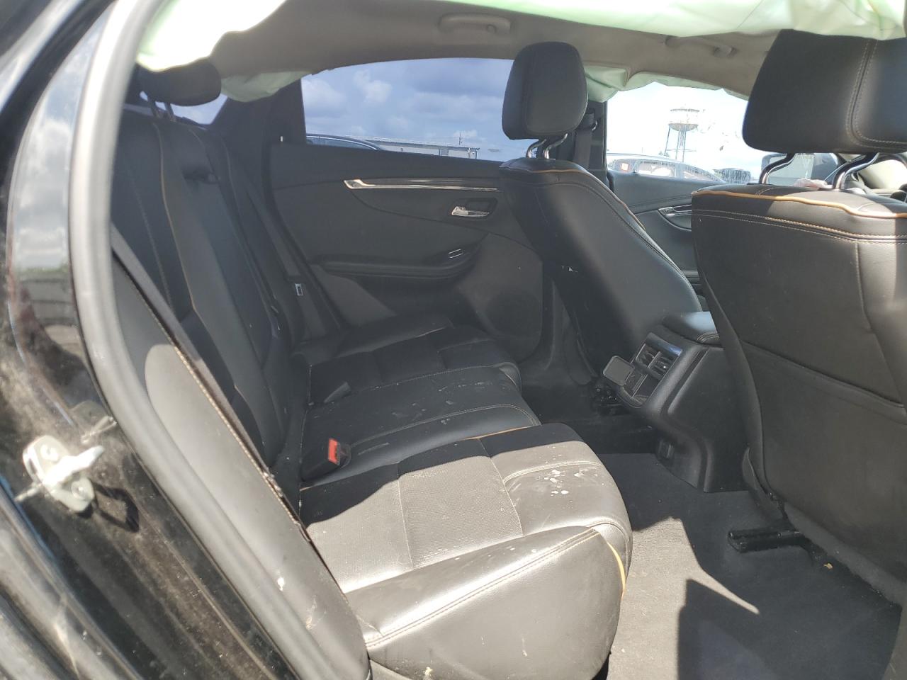 Chevrolet Impala Premier Image 7