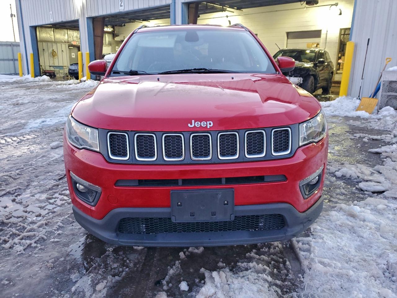 Jeep Compass Latitude Image 5