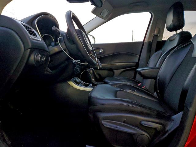 Jeep Compass Latitude Image 14