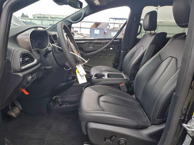 Chrysler Pacifica Select Image 2