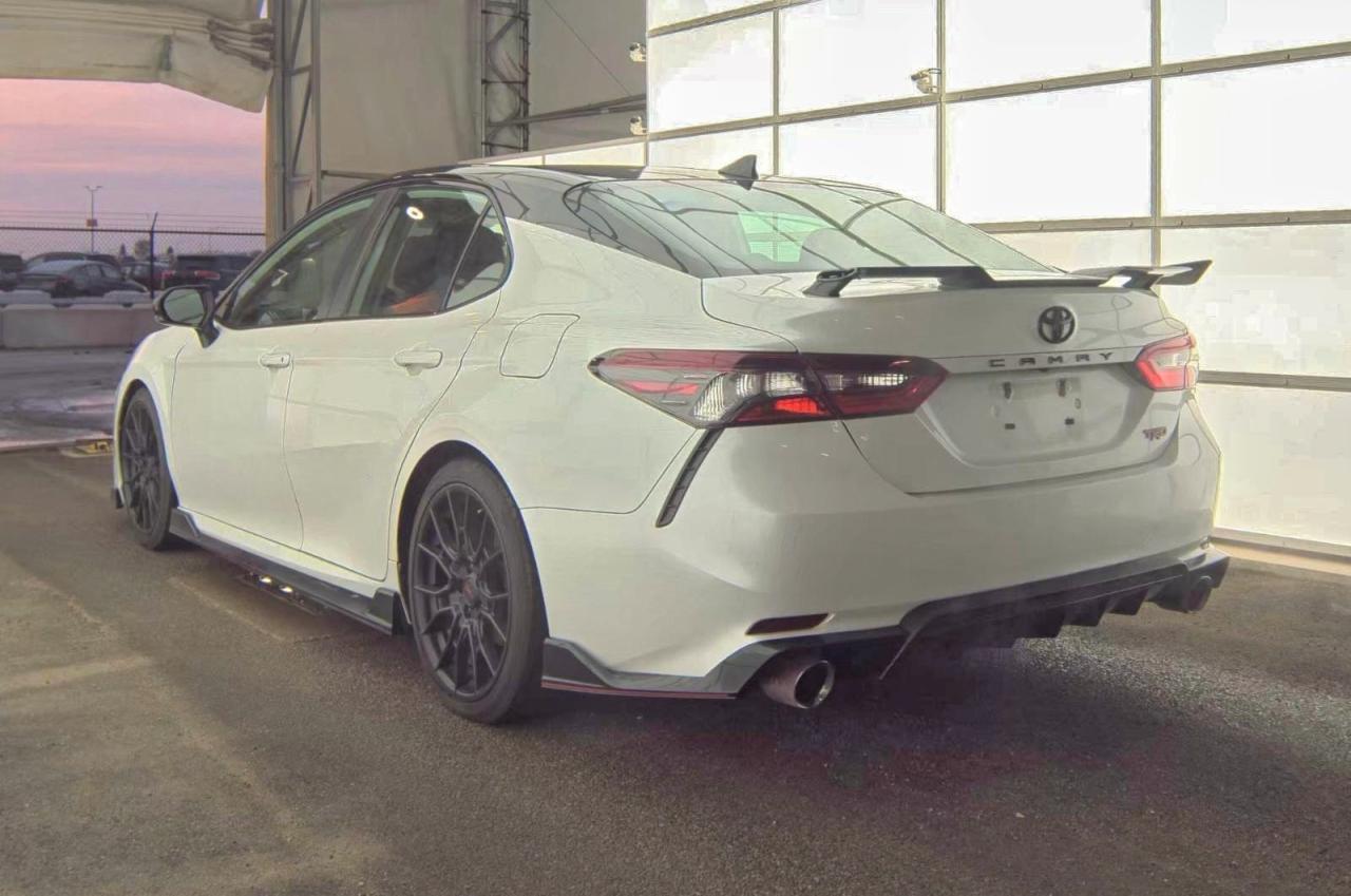 Toyota Camry Trd Image 3